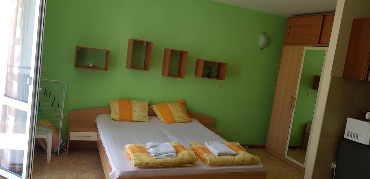 Elit 4 Apartments Σάνι Μπιτς Εξωτερικό φωτογραφία