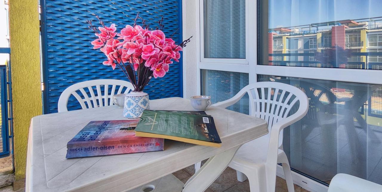 Elit 4 Apartments Σάνι Μπιτς Εξωτερικό φωτογραφία